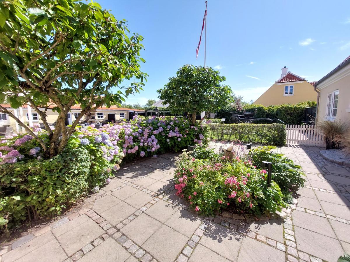 Toftegarden Guesthouse - Apartments & Rooms Skagen Exterior photo