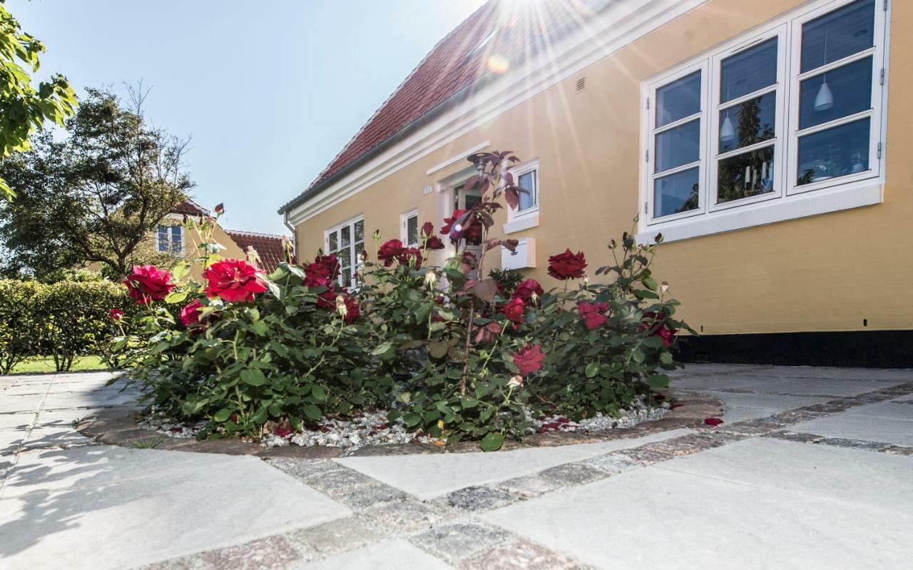 Toftegarden Guesthouse - Apartments & Rooms Skagen Exterior photo